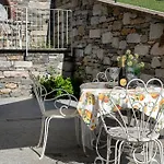 Residenza Jasmine Yellow Verbania